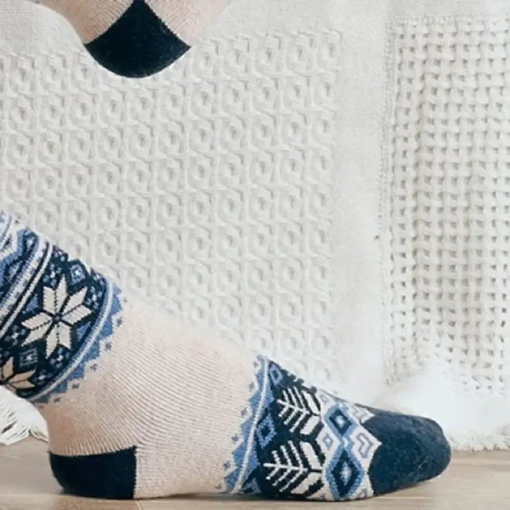 Winter Pattern Merino Wool Blend Socks
